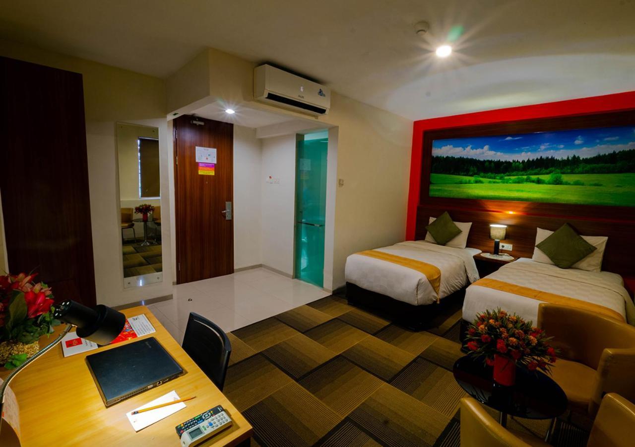Miyanna Hotel Medan Kültér fotó