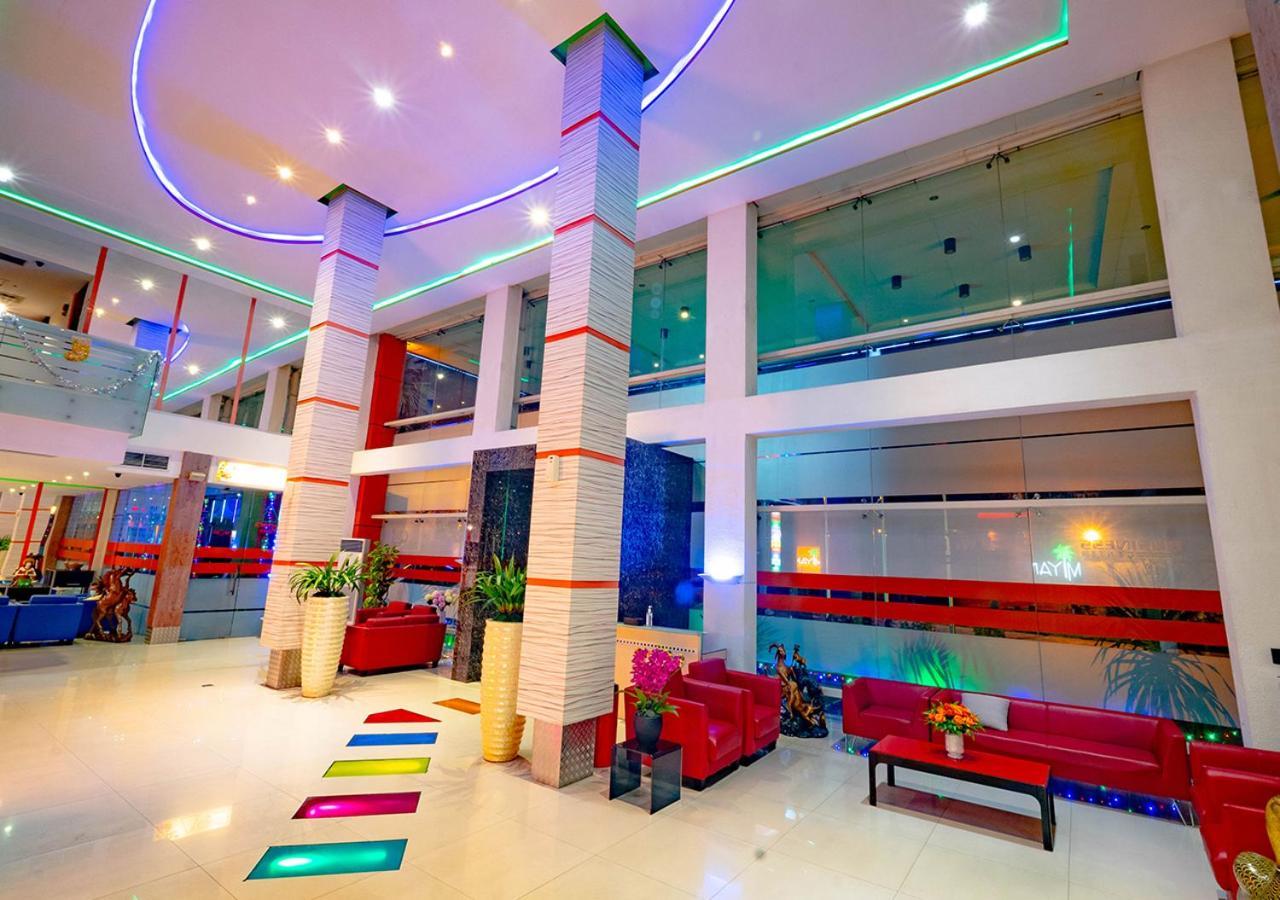 Miyanna Hotel Medan Kültér fotó