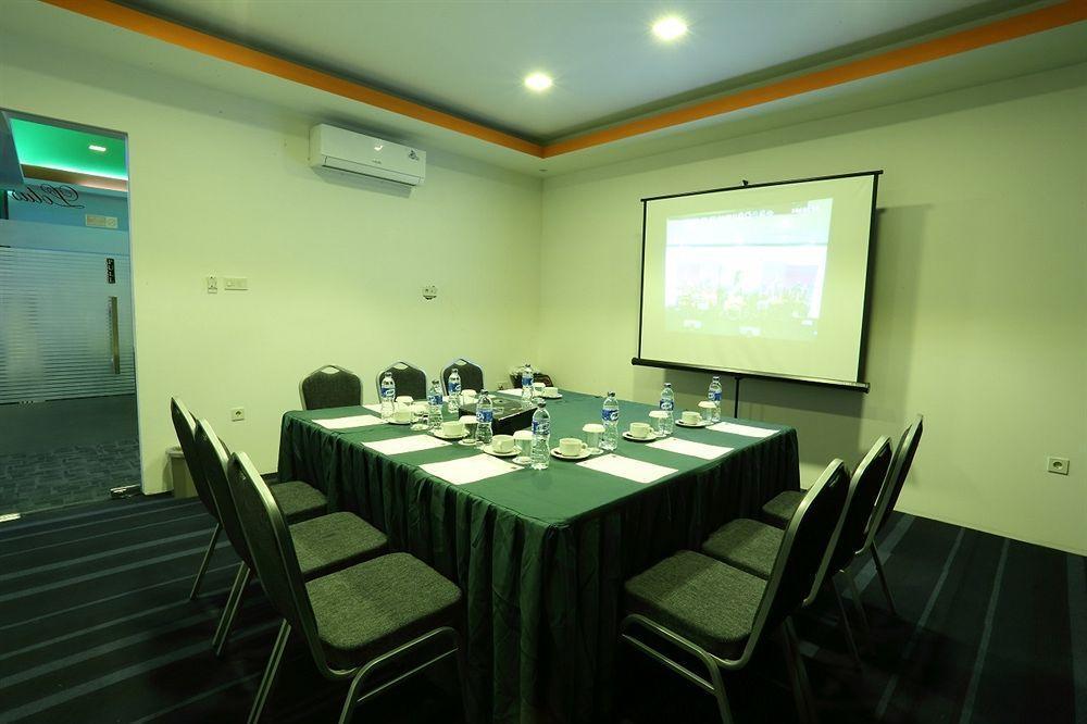 Miyanna Hotel Medan Kültér fotó