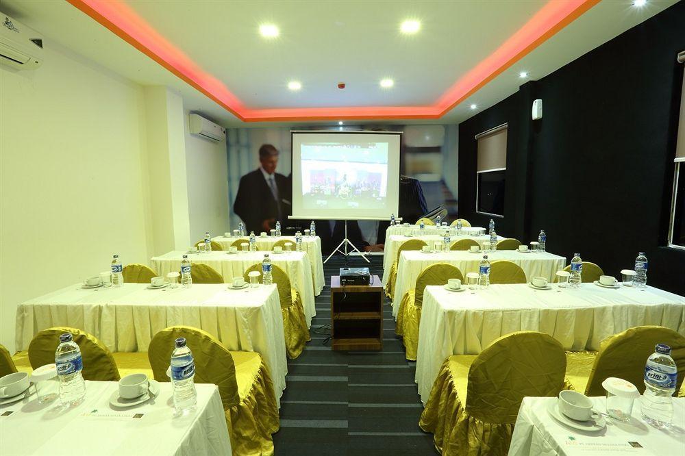 Miyanna Hotel Medan Kültér fotó