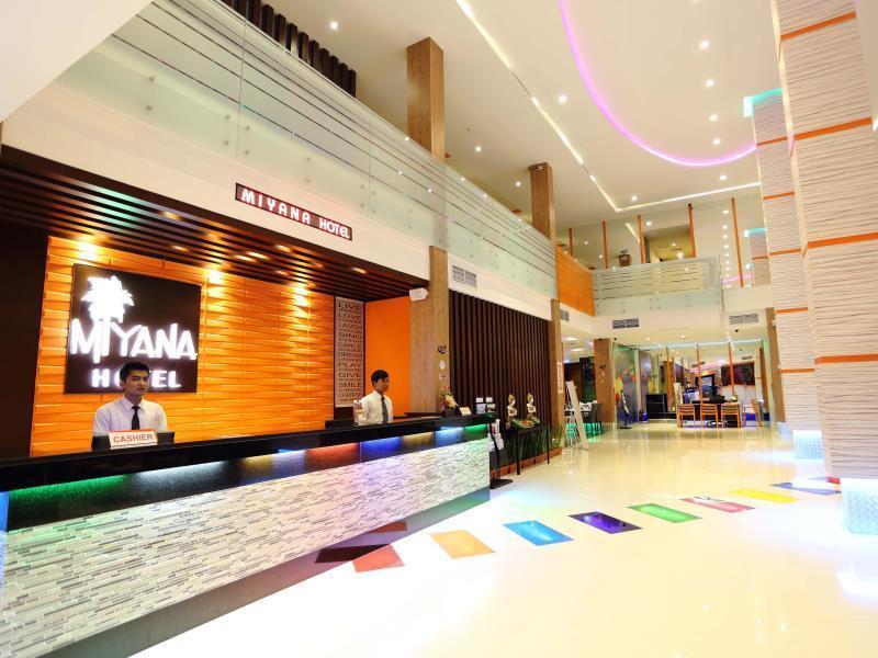 Miyanna Hotel Medan Kültér fotó
